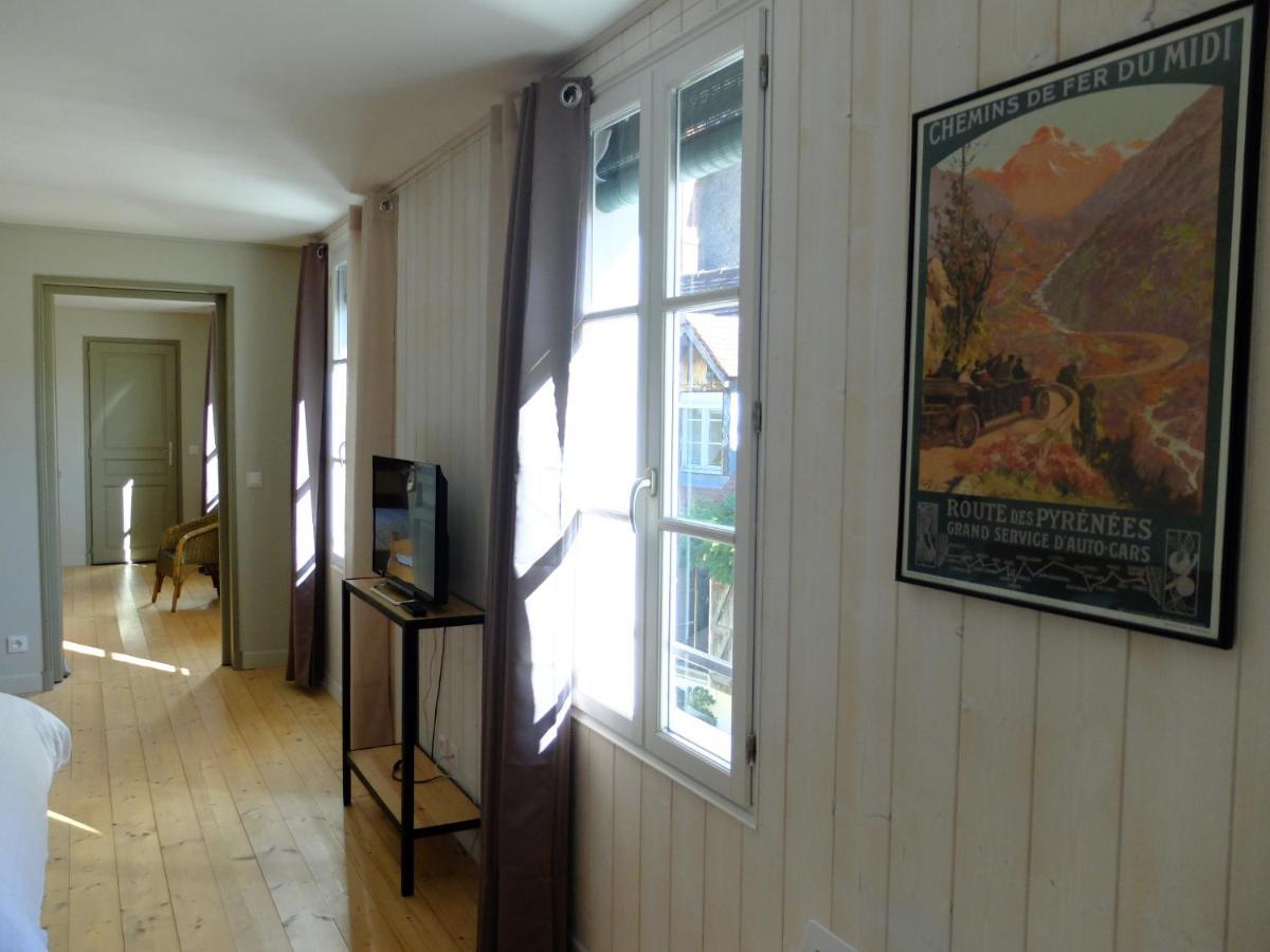 De l'Autre Côté Garlin Exterior foto